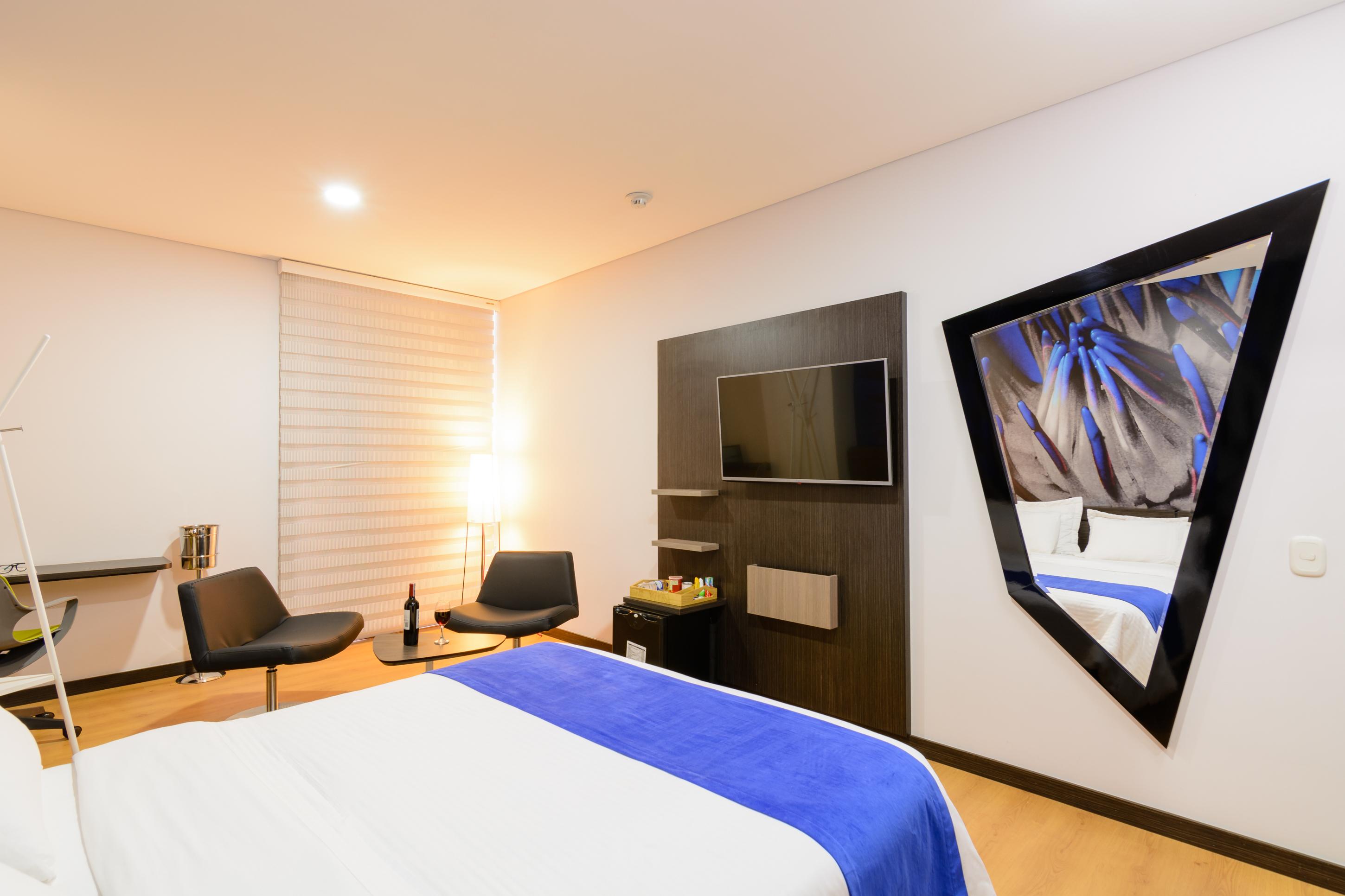 Hotel Vivre เมเดยิน ภายนอก รูปภาพ