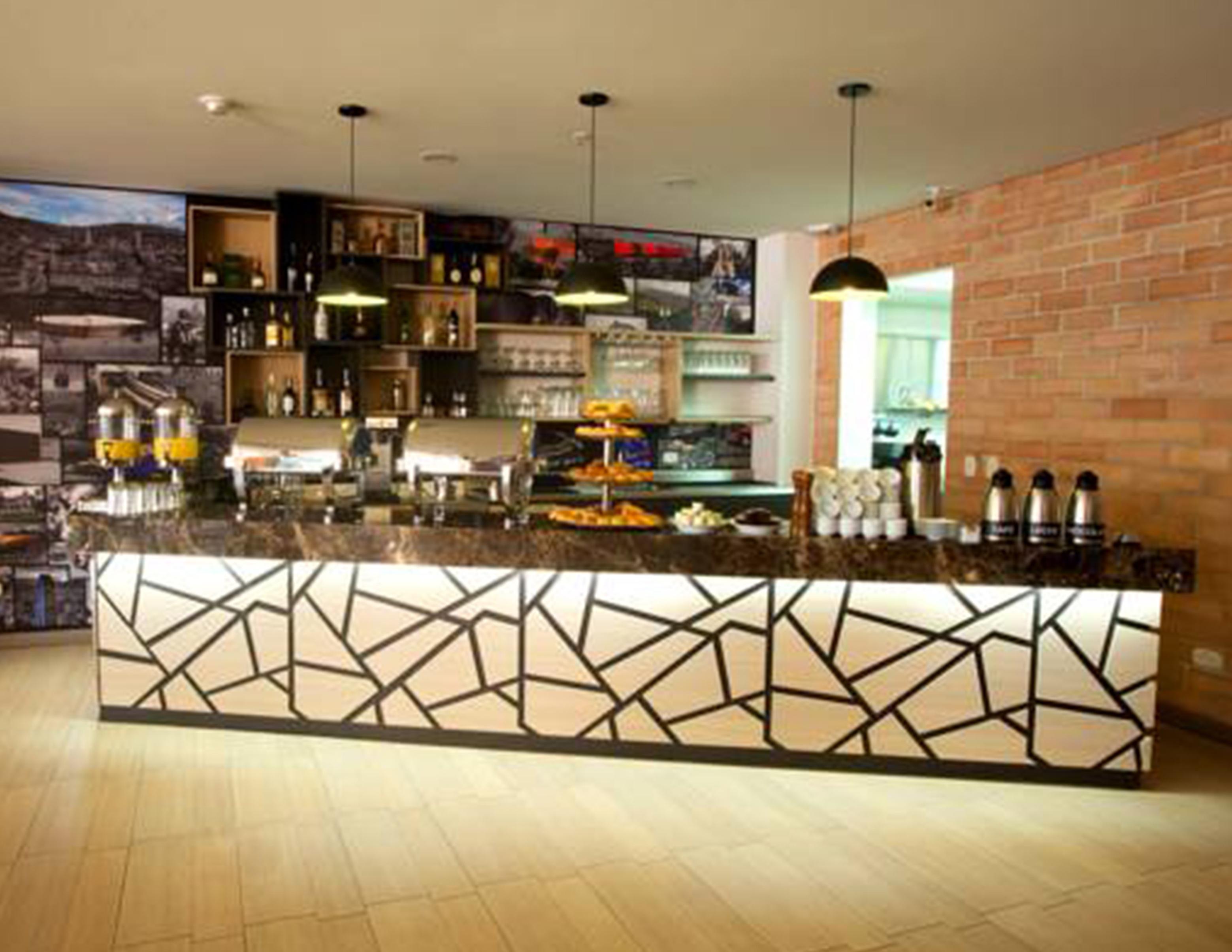 Hotel Vivre เมเดยิน ภายนอก รูปภาพ