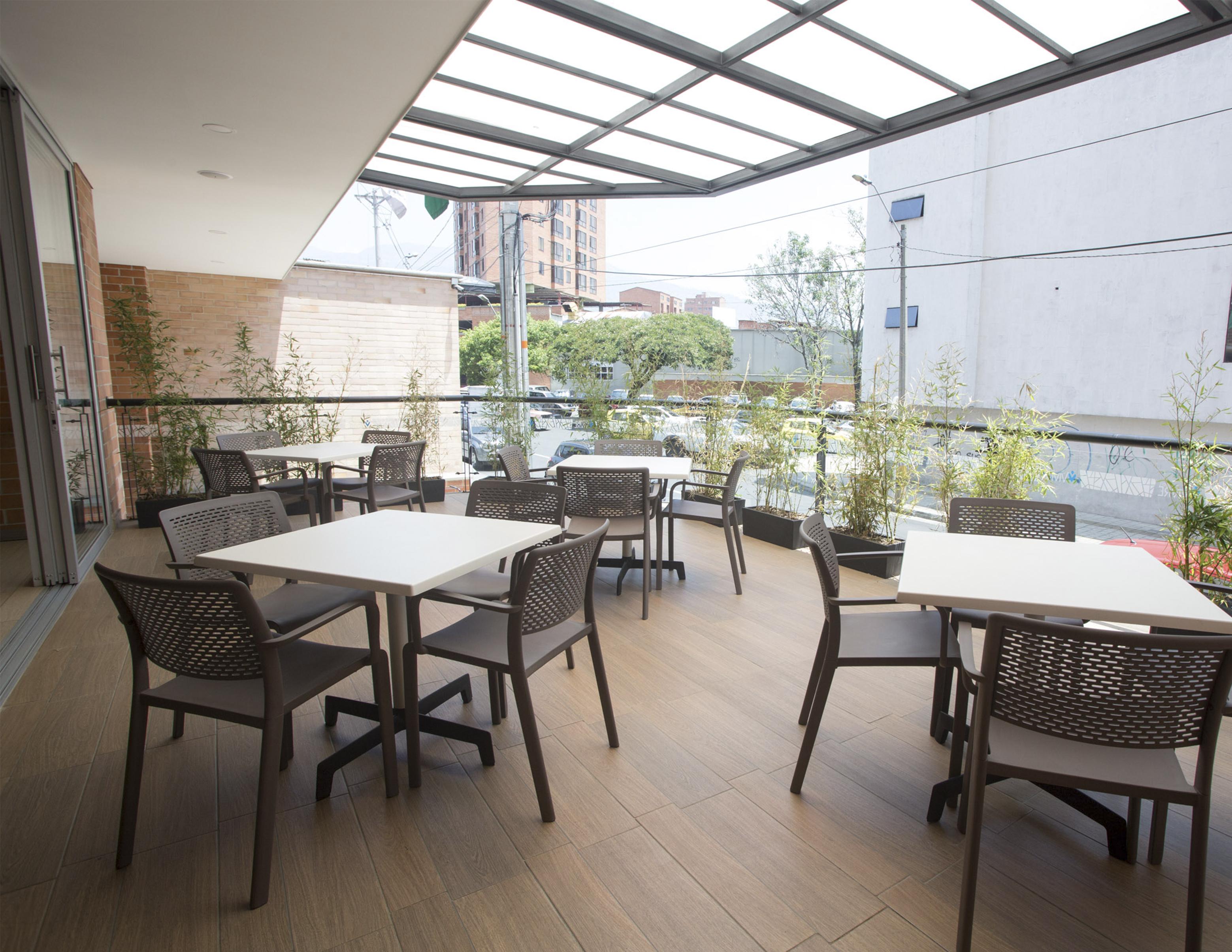 Hotel Vivre เมเดยิน ภายนอก รูปภาพ