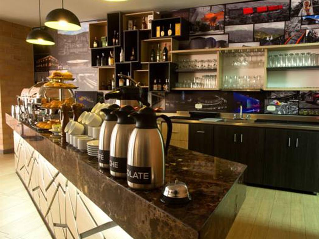 Hotel Vivre เมเดยิน ภายนอก รูปภาพ