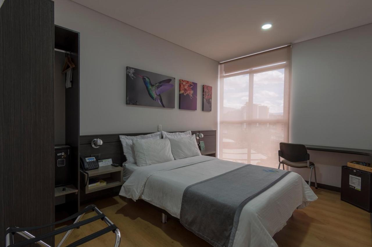 Hotel Vivre เมเดยิน ภายนอก รูปภาพ