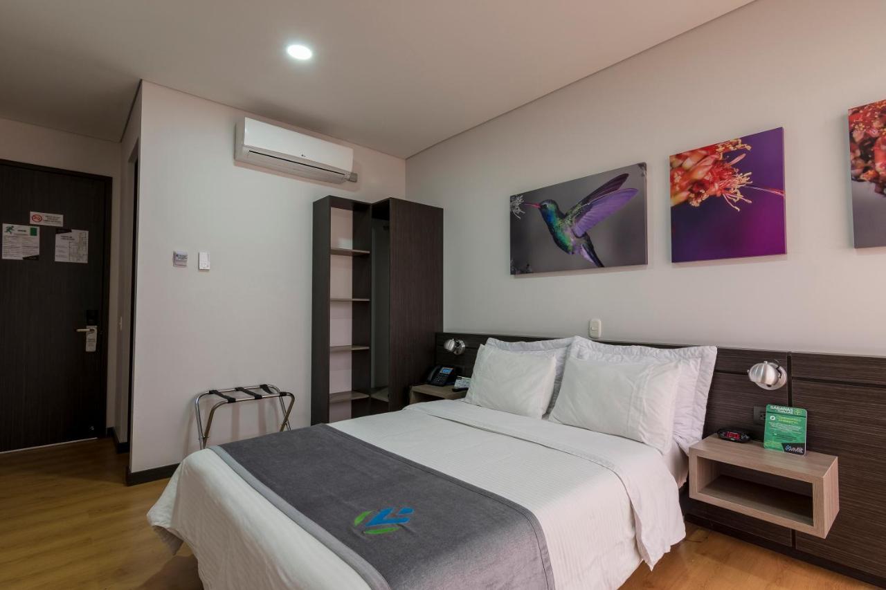 Hotel Vivre เมเดยิน ภายนอก รูปภาพ